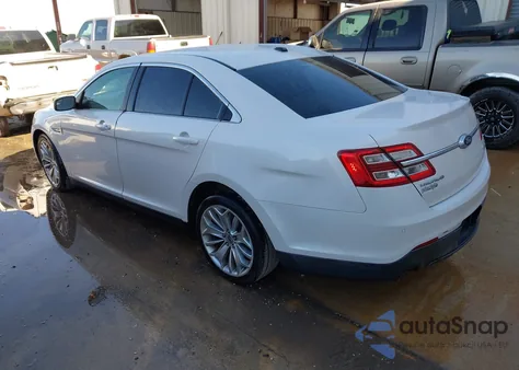 2014 Ford Taurus Limited z USA, uszkodzony, nr VIN 1FAHP2F80EG101227